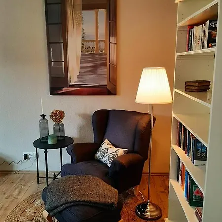 Glashuettchen Mit 2 Schlafzimmern, Sauna Und Schoenem Garten *