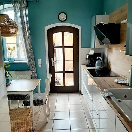 Glashuettchen Mit 2 Schlafzimmern, Sauna Und Schoenem Garten * Annahutte